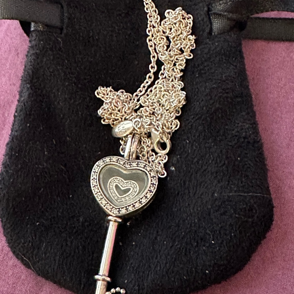 Pandora Silver Intricate Necklace